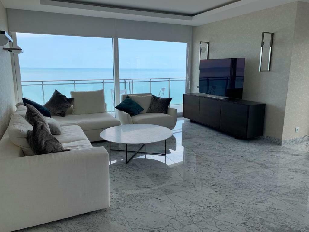 Orbi Residence Volna Batumi Eksteriør bilde